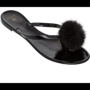 Pom Pom sandals