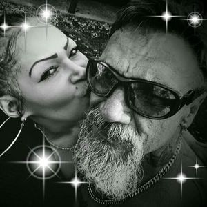 Meet your Posher, Yvette