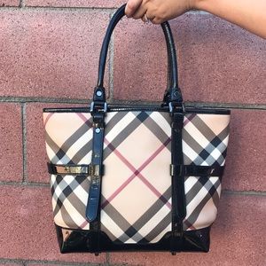 Burberry Patent Supernova Check Med Denham Tote
