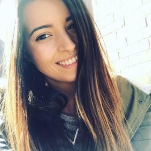 Meet your Posher, Maya