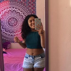 Meet your Posher, Carmen