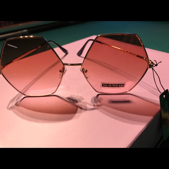 Natural Tint Hexagonal Wire Framed Sunnies - Picture 5 of 7