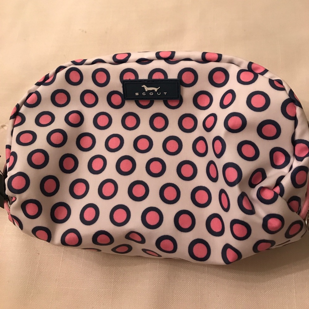 Polk a dot cosmetic bag