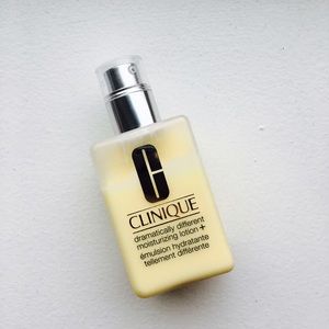 Clinique Moisturizing Lotion