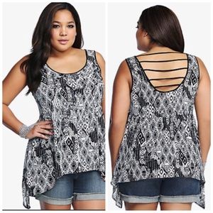 Torrid flowy caged back tank top