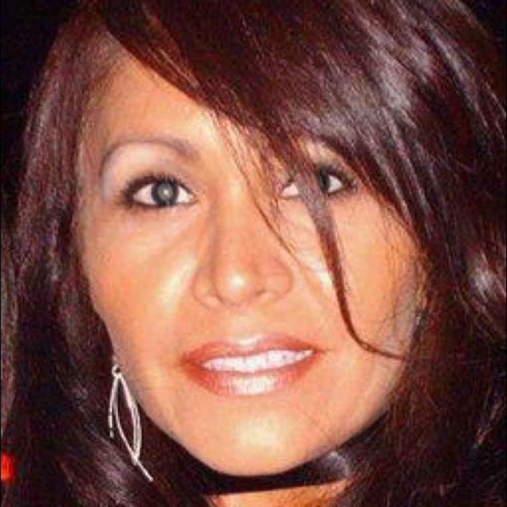 Meet your Posher, Nickie