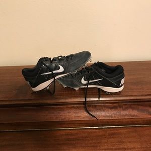 Nike metal softball cleats