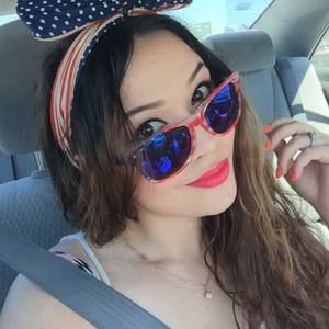 Meet your Posher, Nelly