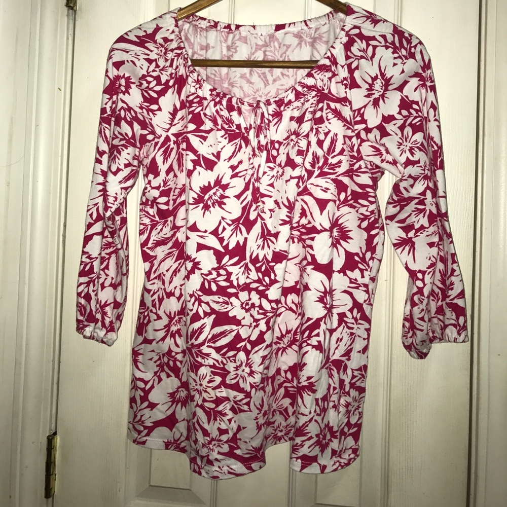 Pink and white scoop neck blouse