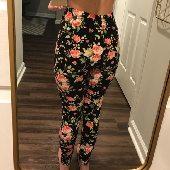 π₯ LAST ONE Comfy Leggings Super Soft Floral Print - Picture 3 of 6