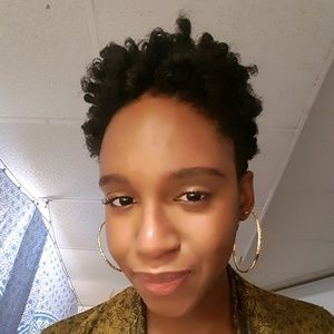 Meet your Posher, Tanya