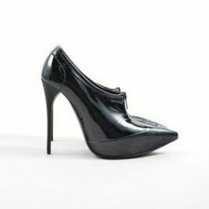 *Reduced-Burberry Spike-Heeled Ultra Sleek Booties