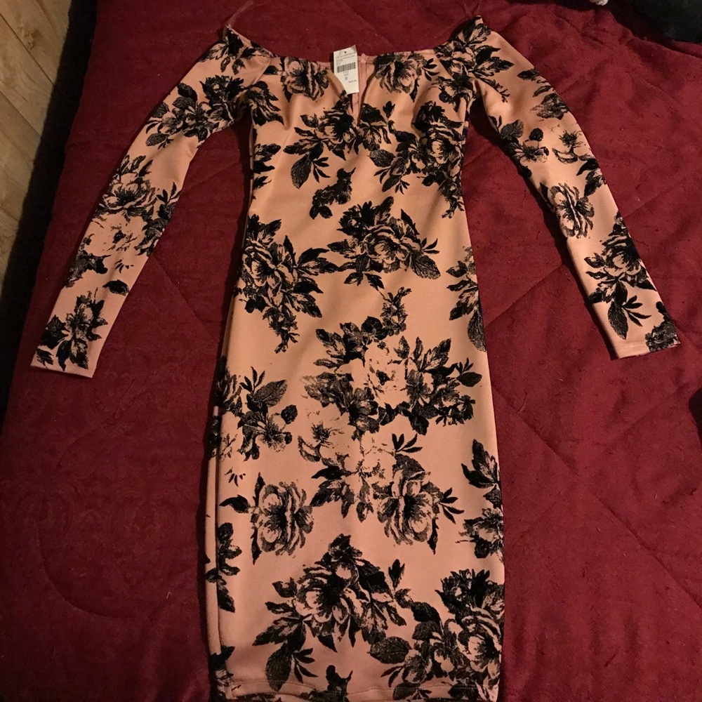 Fashion Nova Dress New!!