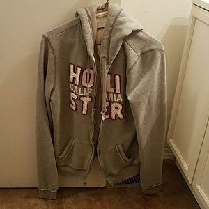 Hollister sweatshirt