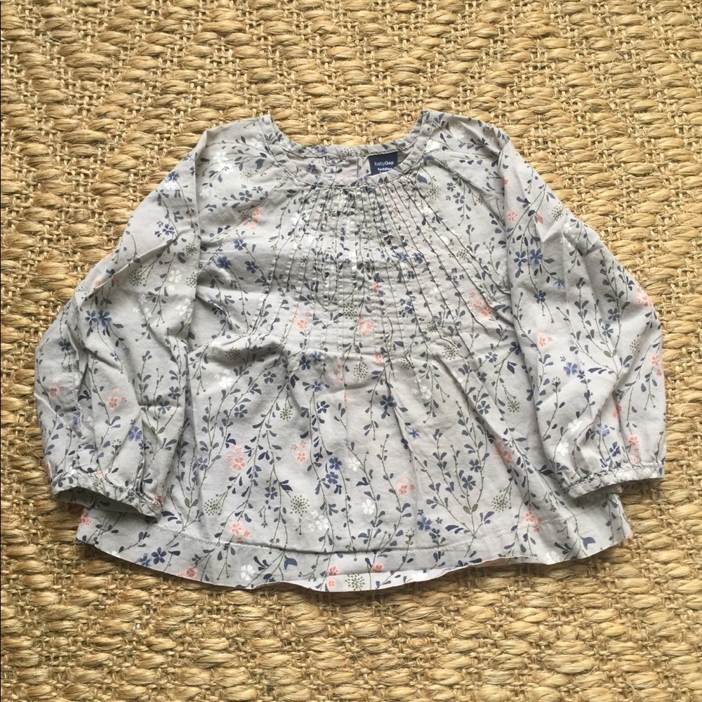 Adorable Baby Gap 2T Floral Blouse!