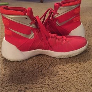 Hyperdunk basketball shoes