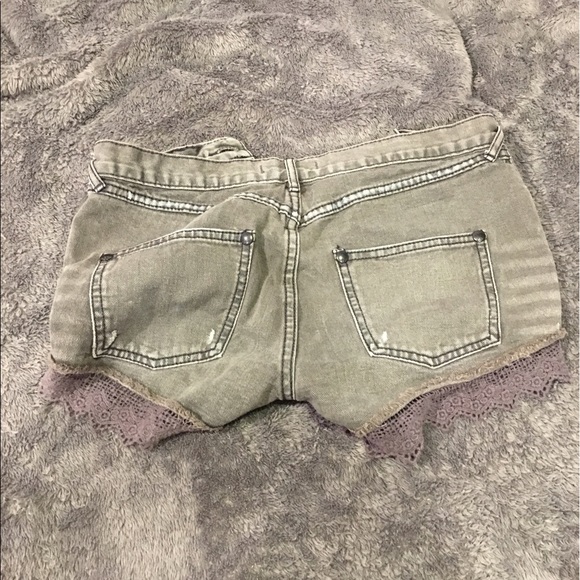 Free People shorts - Picture 2 of 3