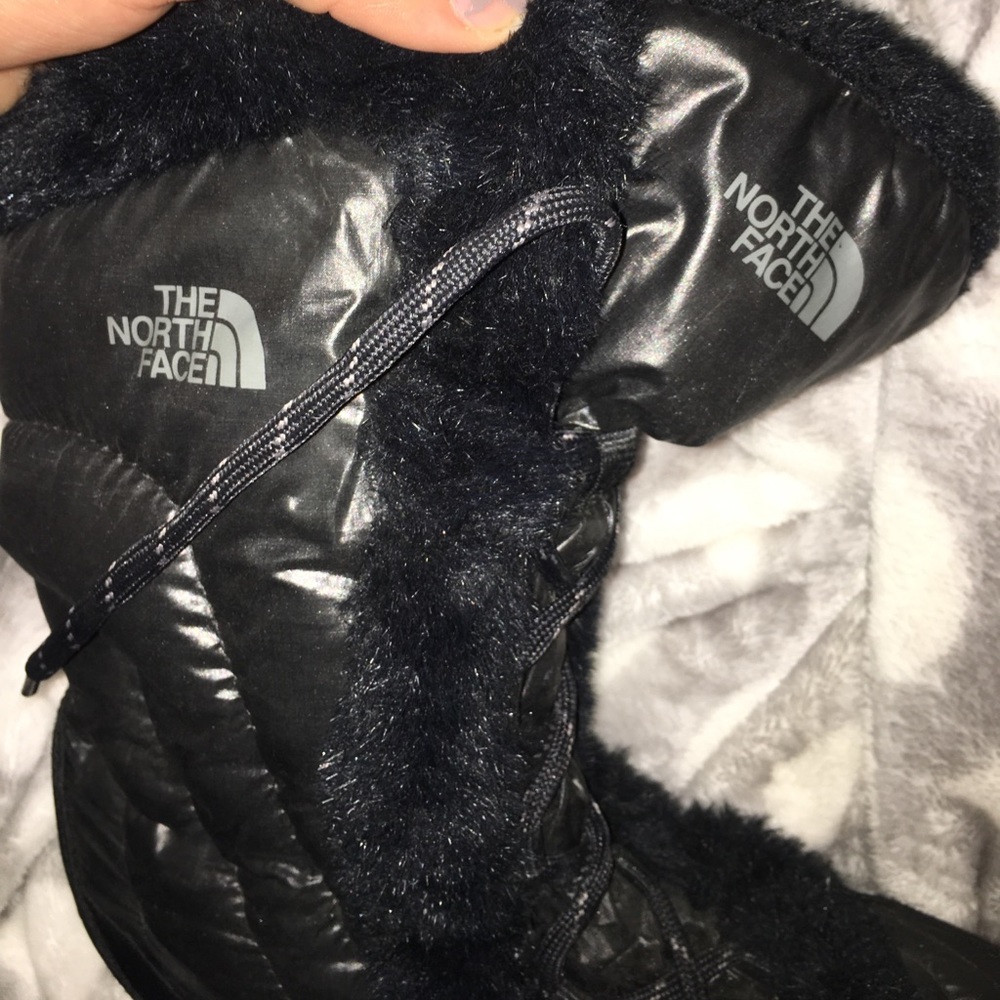 Women's North Face Winter boots
