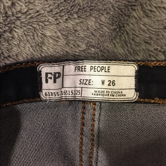 Free people Jean Shorts - Picture 4 of 4