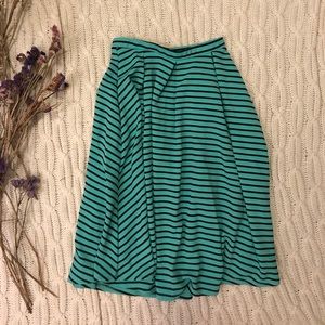 Block Pleated Midi Skirt