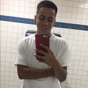 Meet your Posher, Estevan