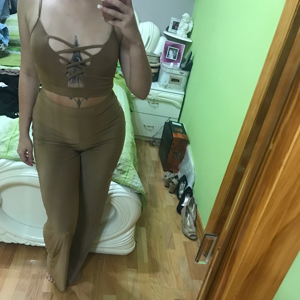 2 piece wide leg set