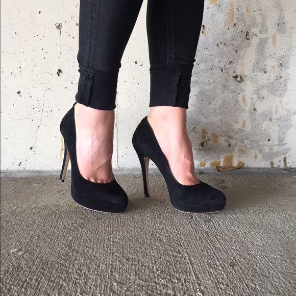Michael Kors Shoes - ✨M. KORS✨ Suede Pumps