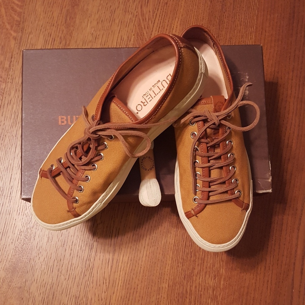 Italian Buttero canvas and leather shoes