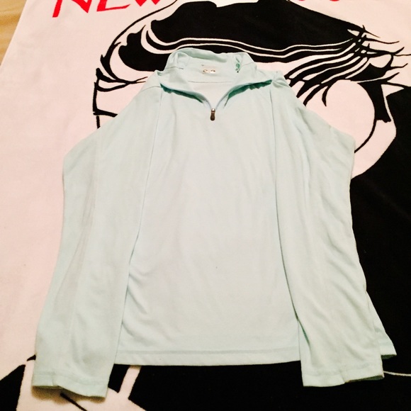 Columbia sportswear long sleeve top. Wore once. - Picture 2 of 2