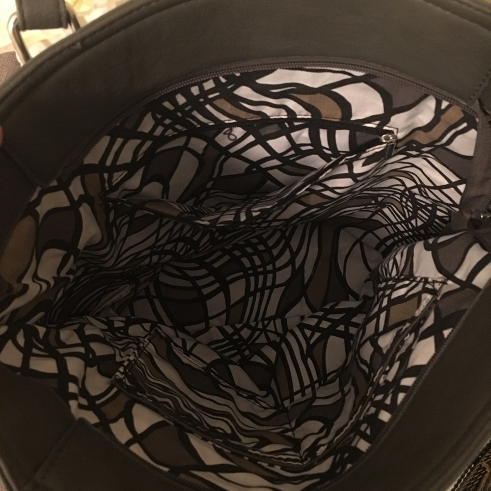 Handbag - Picture 2 of 4