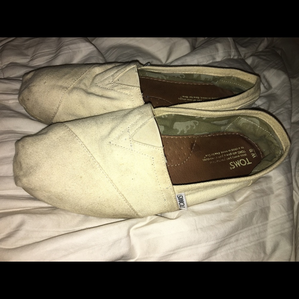 Women's TOMS