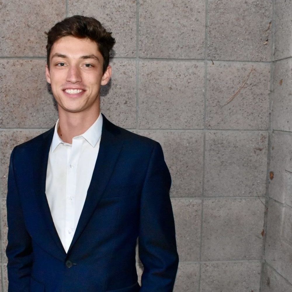 Meet your Posher, Harvey