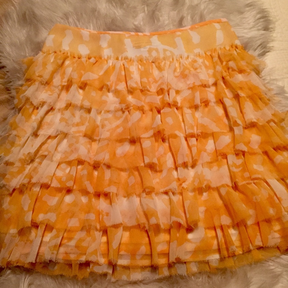 Banana Republic Ruffle skirt