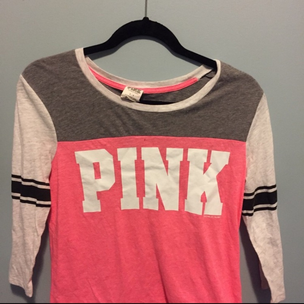 3/4 sleeve vs pink top