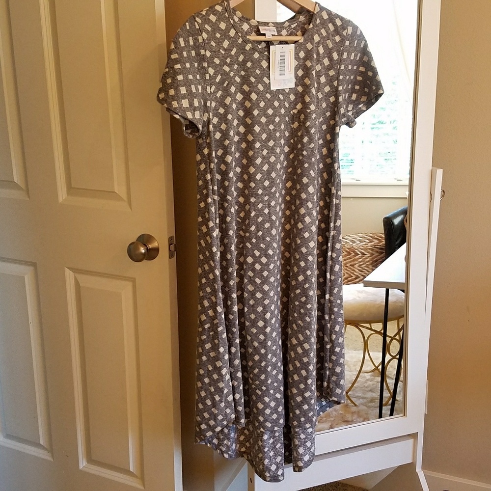 LuLaRoe Carly