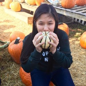 Meet your Posher, Trang
