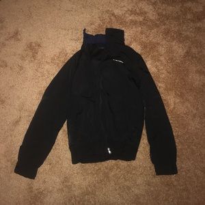 I am selling a tommy hilfigure jacket.