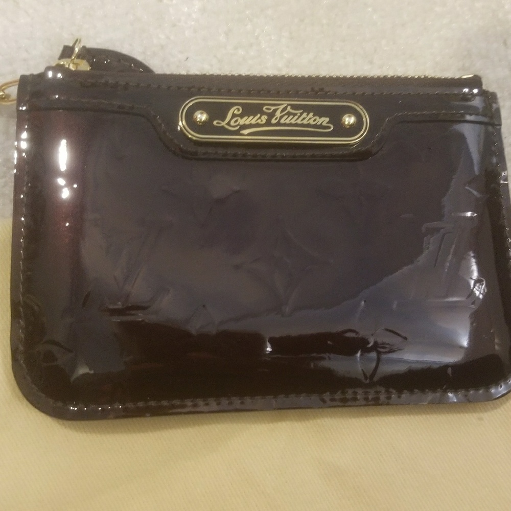 Louis Vuitton cardcase keychain - Picture 2 of 5