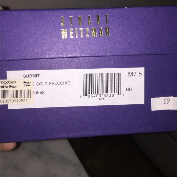 Stuart Weitzman "Submit" strappy heel in gold - Picture 6 of 6