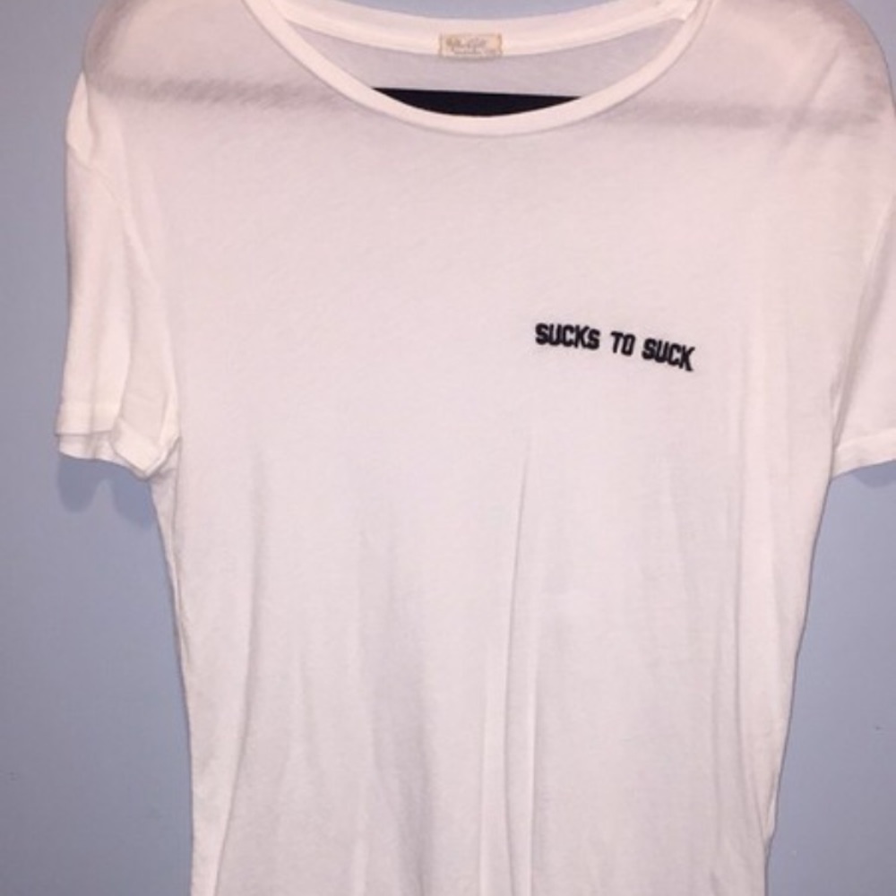 brandy sucks to suck tee