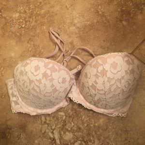 Vs pink bra