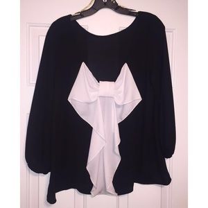 Black Top with Bow Details