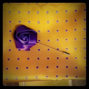 Lapel & Pocket Square Set