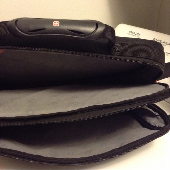 Computer Bag - Picture 2 of 6