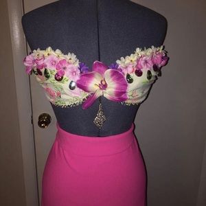 Tropical top with flowers hand sewn by me.