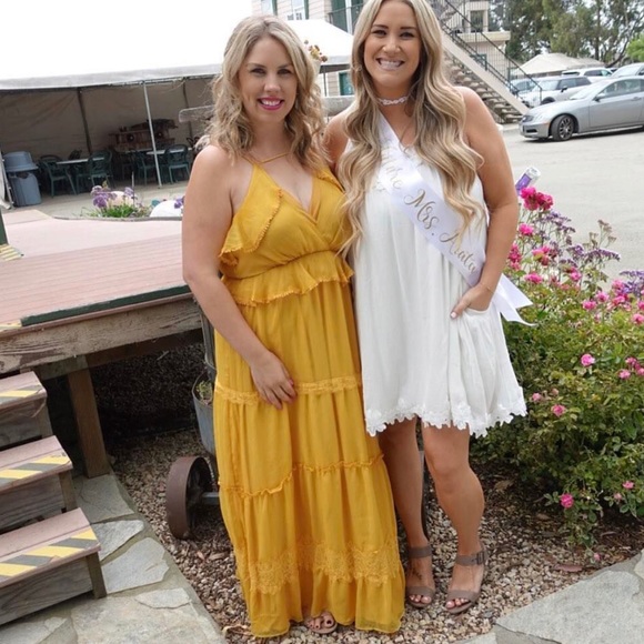 Lulus Dresses & Skirts - Yellow Maxi Dress