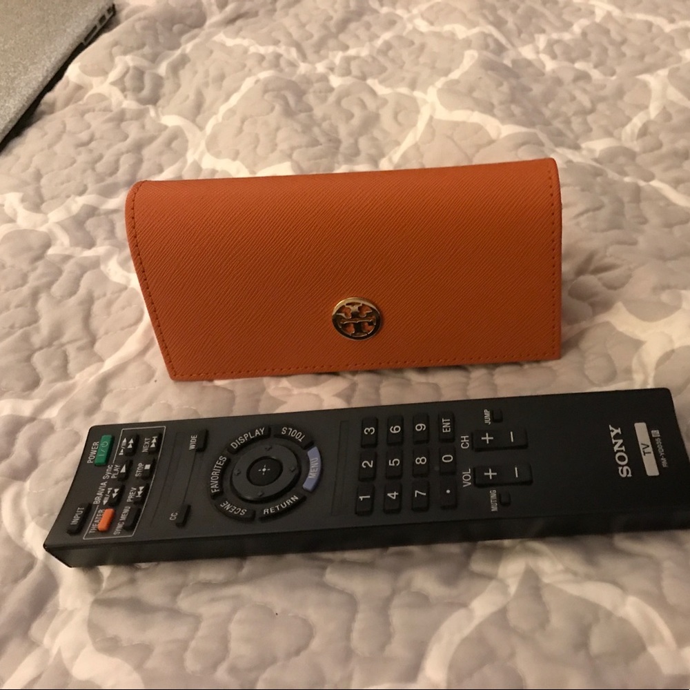 Tory Butch Sunglasses Case
