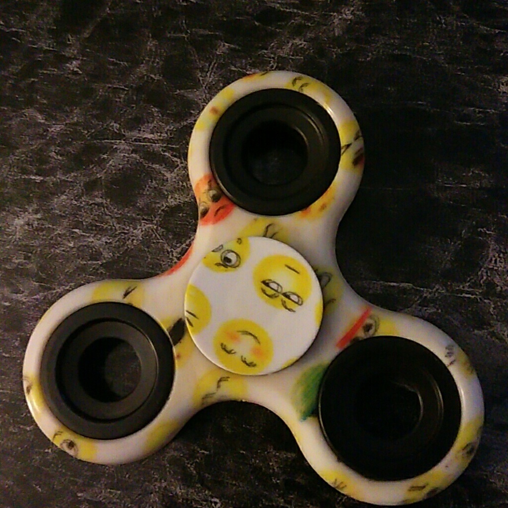 Hand Spinner - Picture 2 of 3