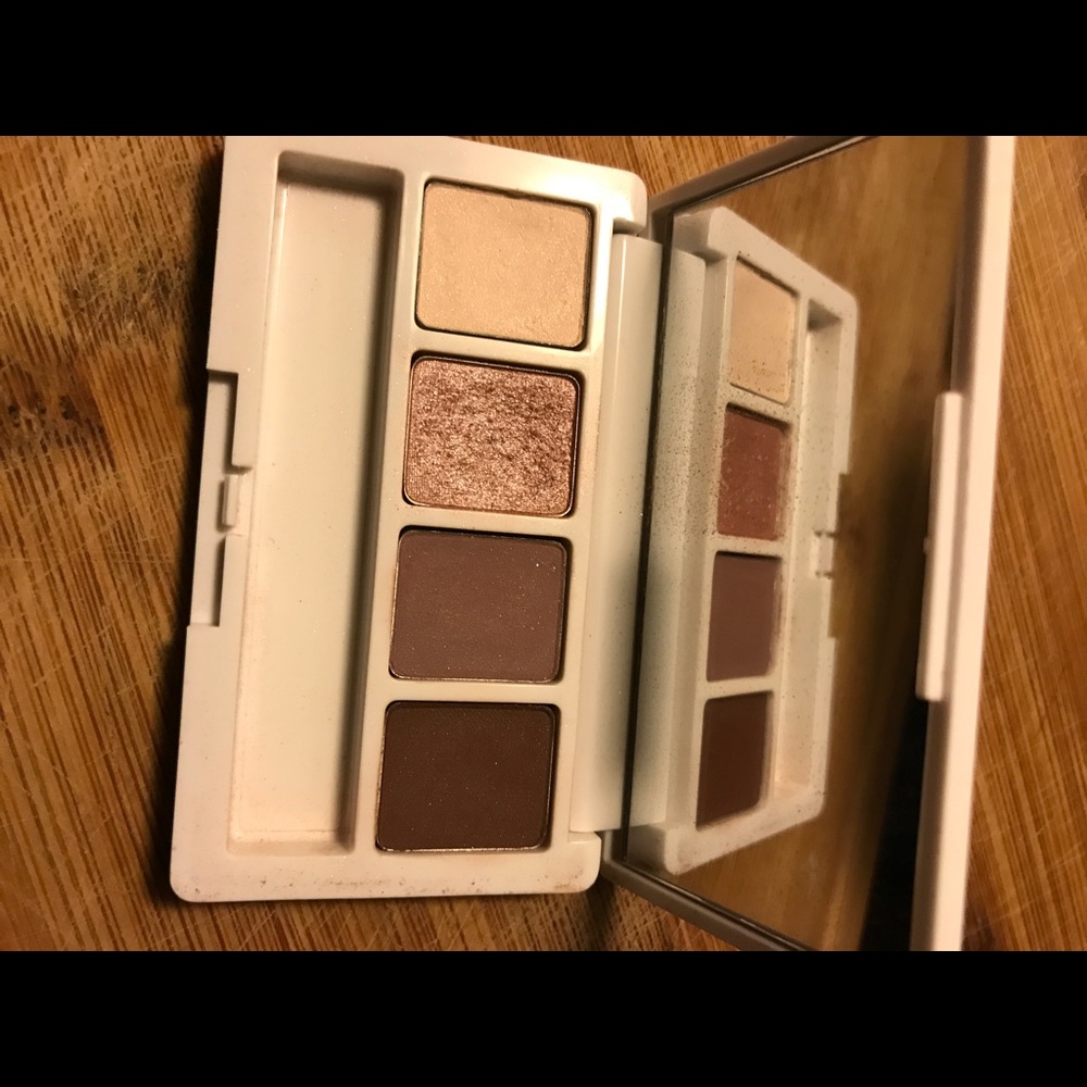 Clinique eyeshadow