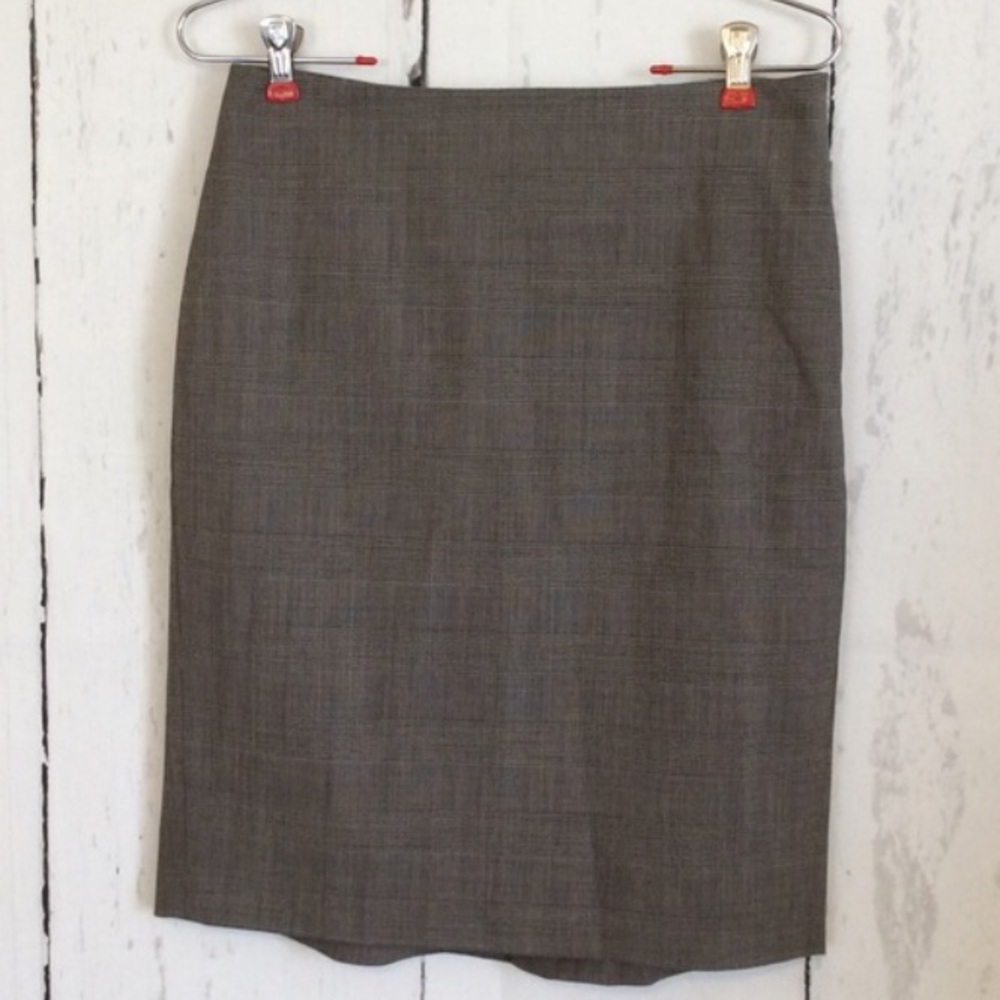 Ann Taylor Houndstooth Skirt 4 - Picture 3 of 8